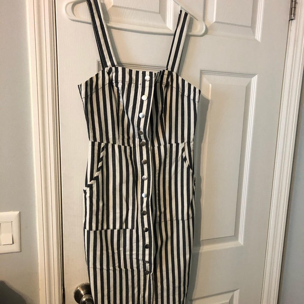 Dress forever 21